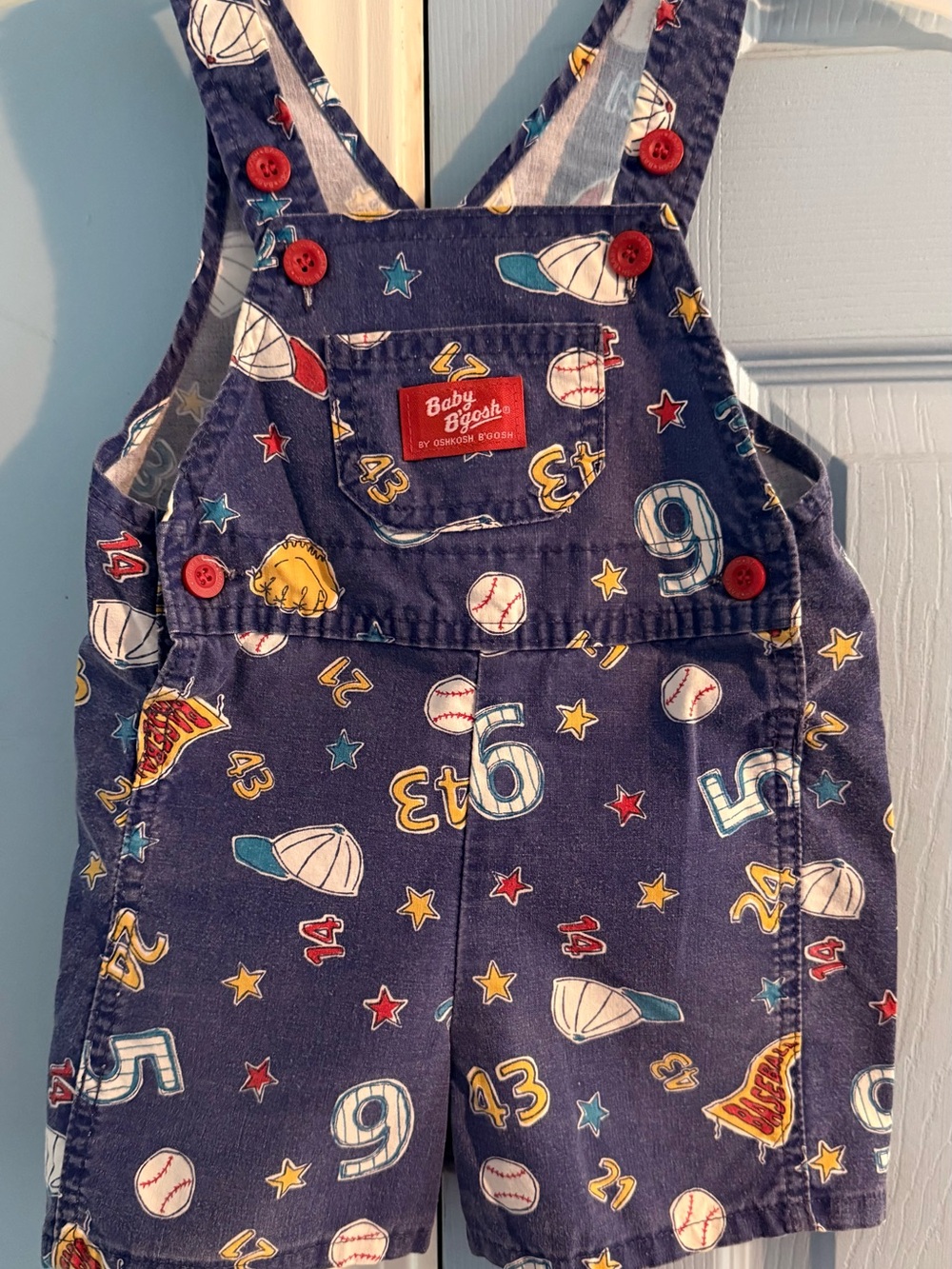 Vintage Childrens Osh Kosh  Shortalls size 24 months. Cute baseball themed!